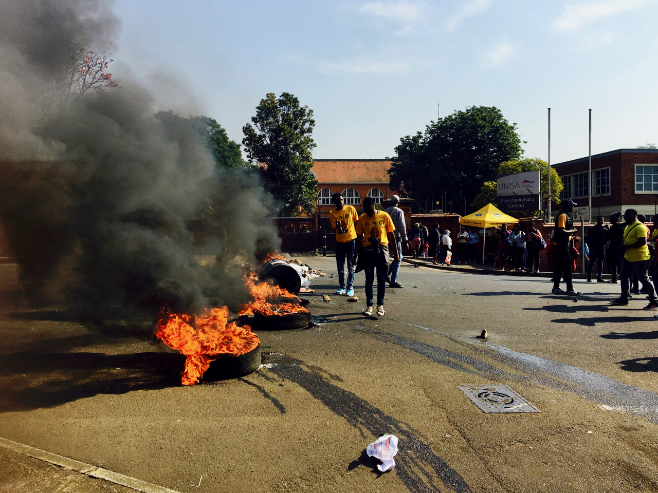 UNISA students disrupt KZN campuses GroundUp